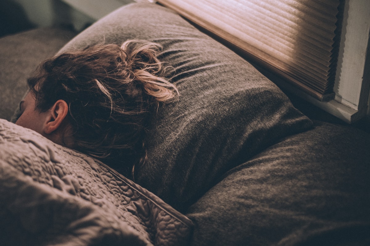 The Five Stages of Grief Are Wrong — Here's What the Neuroscience Actually Shows